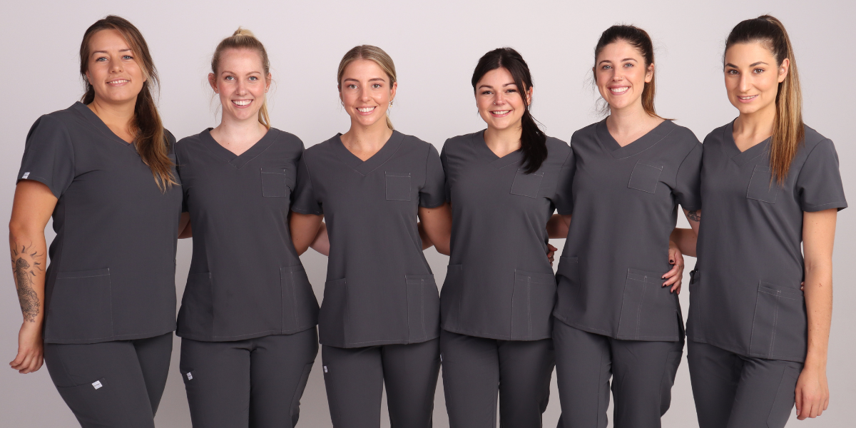 Why Are More Clinics Are Switching to Fit Right Medical Scrubs? A Smarter Way to Uniform Your Team